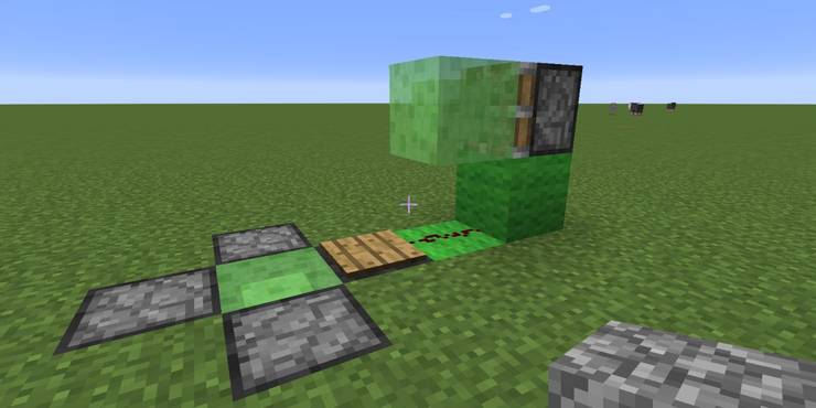 Minecraft 15 Insanely Useful Redstone Contraptions Game Rant