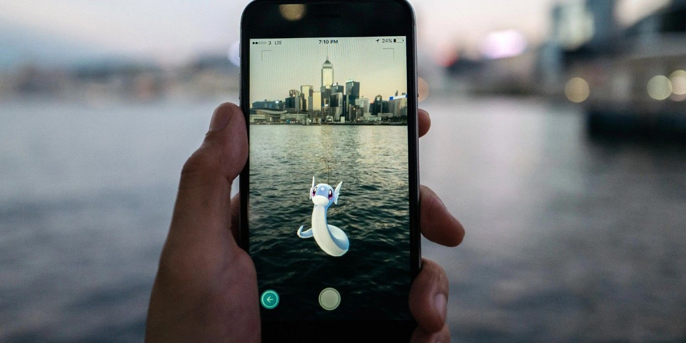 Pokemon Go Players Report Game Is Draining Phone Batteries In The Background