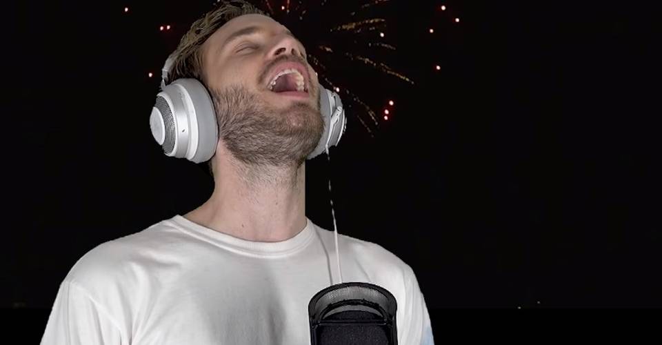 Petition Looks To Ban Pewdiepie From Apex Legends Game Rant